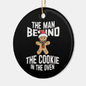 Grappig Kerstzwangerschap Man achter Cookie Keramisch Ornament (Links)
