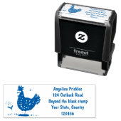 Grappig kippenbijtende witte cartoon  zelfinktende stempel (In situ)