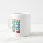Grappig koffie typografie ontwerp koffiemok (Voorkant links)