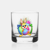 Grappig konijn dat een paasei bijt whisky glas (Achterkant)