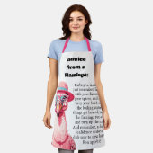 Grappig kookadvies van een flamingo schort (Gedragen)