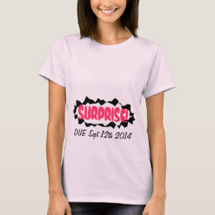 Grappig kraamhemd met datum waarop moeder moet zij t-shirt