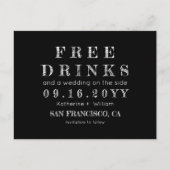 Grappig Krijtbord Gratis Drinken Trouwen Save the  Aankondigingskaart (Voorkant)