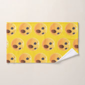 Grappig Lachend Emoji Gezicht Bad Handdoek (Handdoek)