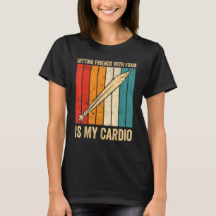 Grappig Larp Larping Zwaard raken Vrienden Met Foa T-shirt