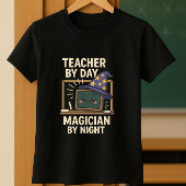 Grappig leraar shirt, goochelaar bij nacht t-shirt