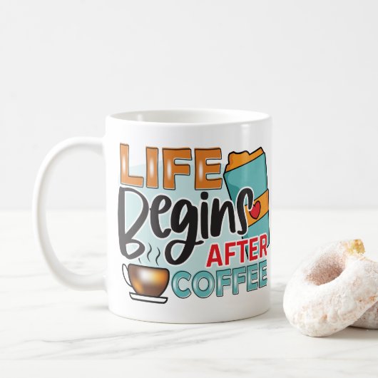 Grappig leven begint na koffietypografie koffiemok (Met donut)