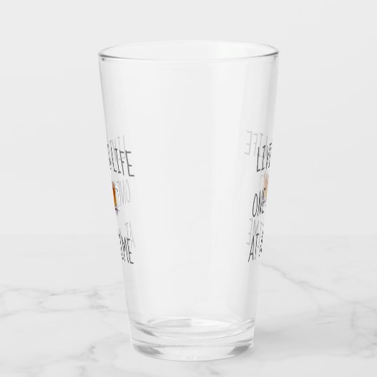 Grappig leven één bier per keer glas (Rechts)