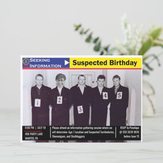 Grappig Mannen Birthday Police Line-UP Black and W Kaart (Staand voorkant)