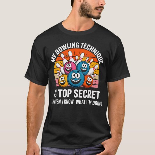 Grappig Mijn Bowlingtechniek Is Top Geheim Tee Voo (Voorkant)