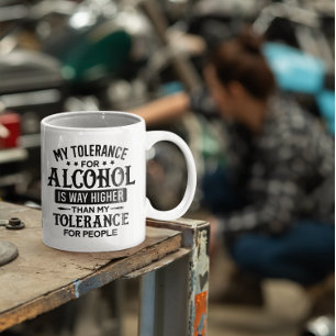 Grappig Mijn Tolerantie voor Alcohol en Mensen Tweekleurige Koffiemok