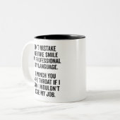Grappig nep glimlach Gezegde, sarcastisch citaat k Tweekleurige Koffiemok (Voorkant links)