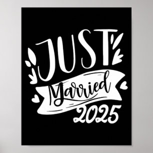 Grappig Net Getrouwd 2025 Schattige Bruid En Bruid Poster