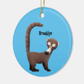 Grappig nieuwsgierig coatimundi cartoon illustrati keramisch ornament (Links)