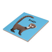 Grappig nieuwsgierig coatimundi cartoon illustrati tegeltje (Zijkant)