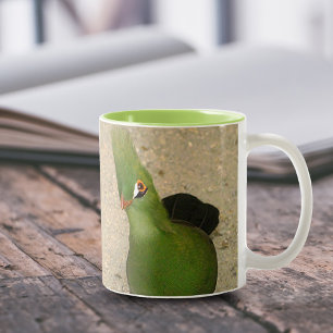 Grappig nieuwsgierig Guinee Turaco Green Bird Tweekleurige Koffiemok