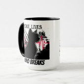 Grappig "Nine Lives Zero Breaks" Kattenliefhebber Mok (Voorkant links)