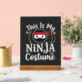Grappig Ninja Kostuum Halloween Ontwerp_1 Acryl Bord (Huwelijk)