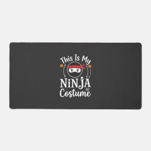 Grappig Ninja Kostuum Halloween Ontwerp_1 Bureaumat (Voorkant)