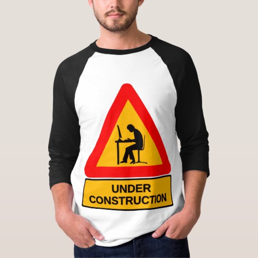 Grappig 'Onder Constructie' Grafisch T-Shirt – Kan (Voorkant)