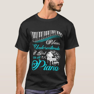 Grappig onderschat nooit een meisje met een piano t-shirt