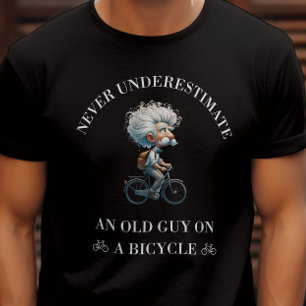 Grappig Onderschat nooit een oude man voor fietser T-shirt