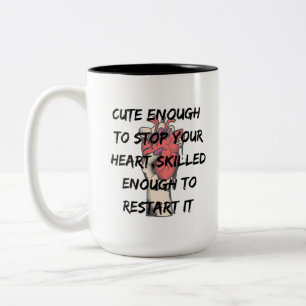 Grappig ontwerp met verpleegkundige quote tweekleurige koffiemok