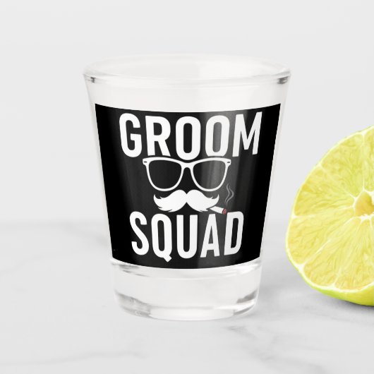 Grappig ontwerp voor bruidegom en vrienden voor de shot glas (Voorkant)