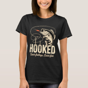Grappig ontwerp voor een bassangelaar met een haak t-shirt