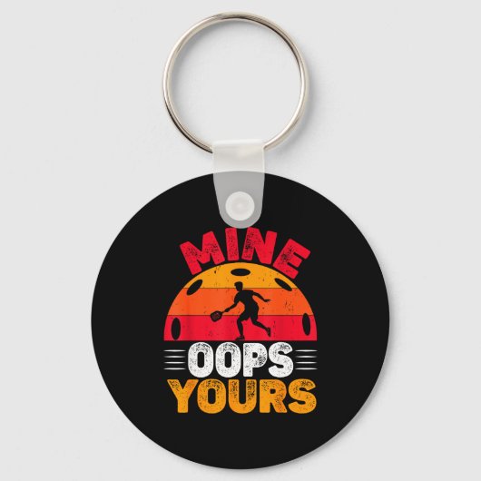 Grappig oops pickleball duo paddle spelers sport sleutelhanger (Voorkant)