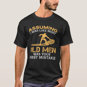Grappig oude Mannen die van surfen houden T-shirt
