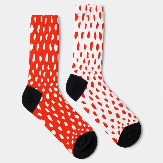 Grappig paar van tegenovergestelde gekleurde rood  sokken (Rechts)
