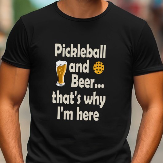 Grappig Pickleball en Bier Daarom ben ik hier Tri-Blend Shirt