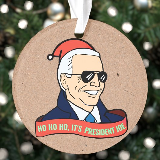 Grappig President Joe Biden in Zonnebril Kerst Ornament