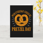 Grappig pretzel Day Pun Wish day Pretzel Kaart (Gele Bloem)