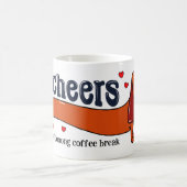 Grappig Proost op een Long Coffee Break Hond Koffiemok (Center)