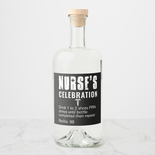 Grappig recept verpleegkundige viering likeurfles etiket (Voorkant)