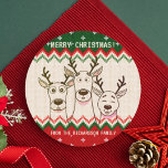 Grappig Rendier Custom Christmas Family Ronde Sticker<br><div class="desc">Een leuk ontwerp in gebreide kersttrui stijl die kan worden gepersonaliseerd met uw familienaam. Geweldig voor kinderen!</div>