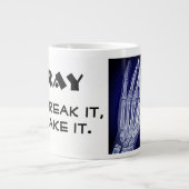 Grappig"röntgenfoto. Als je het breekt, nemen we h Grote Koffiekop (Voorkant)