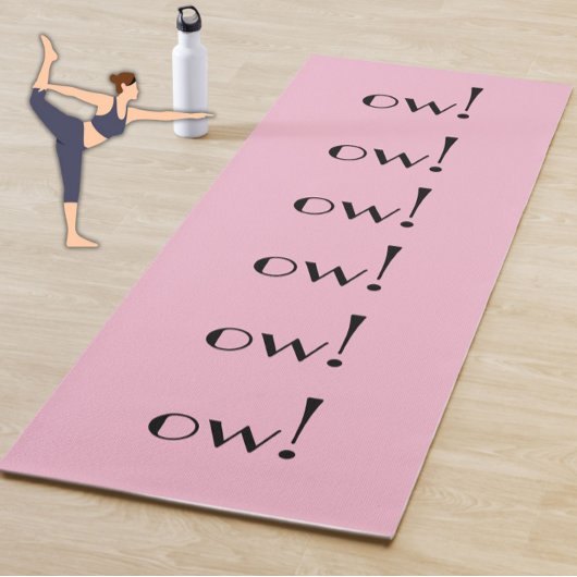 Grappig roze "Ow!" Moderne Typografie Fun Joke Yogamat