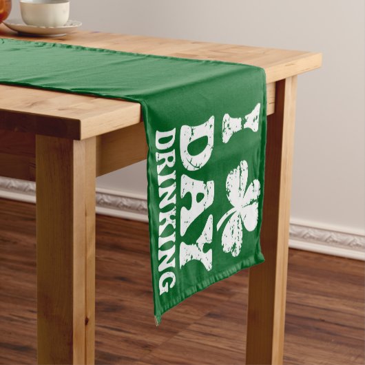 Grappig Saint Patricks Day Feest St Pats Grappige Korte Tafelloper (Voorbeeld)