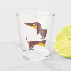 Grappig schattig teckel voor lange hond ouder shot glas