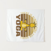 Grappig schattige giraffe die yoga doet. wandkleed (Voorkant (horizontaal))