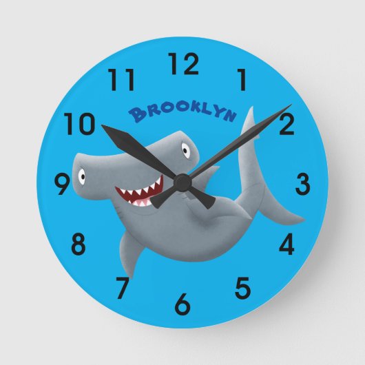Grappig schattige Hammerhead-cartoon Ronde Klok (Voorkant)