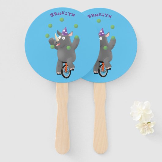 Grappig schattige neushoorns over eenwieler handwaaier (Voorkant en achterkant)