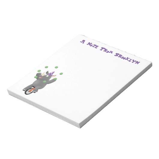 Grappig schattige neushoorns over eenwieler notitieblok (Linkerzijde)