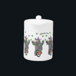 Grappig schattige neushoorns over eenwieler theepot<br><div class="desc">Deze grappige neushoorn is ballen jongleren en een eenwieler in een gelukkige cartoon illustratiemodus.</div>