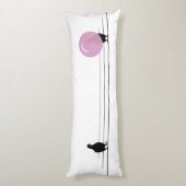 Grappig Schattige Roze Bubble Gum Vogels Op Een Dr Lichaamskussen (Achterkant (Verticaal))