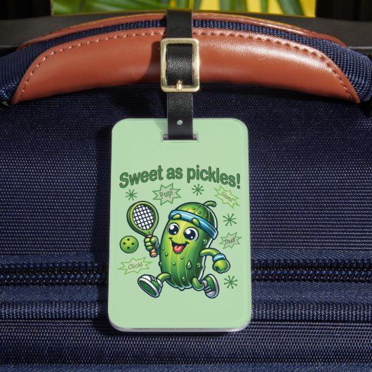 Grappig Schattige Sweet als Pickles Pickleball Bagagelabel (Voorkant Insitu 2)