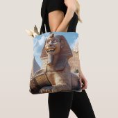 Grappig Sfinxstandbeeld dat oud boek leest in Egyp Tote Bag (Dichtbij)